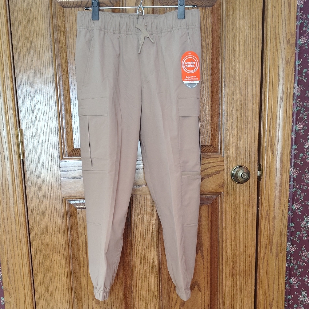 Wonder Nation Camel Pique Joggers NWT Large (10-12) Husky